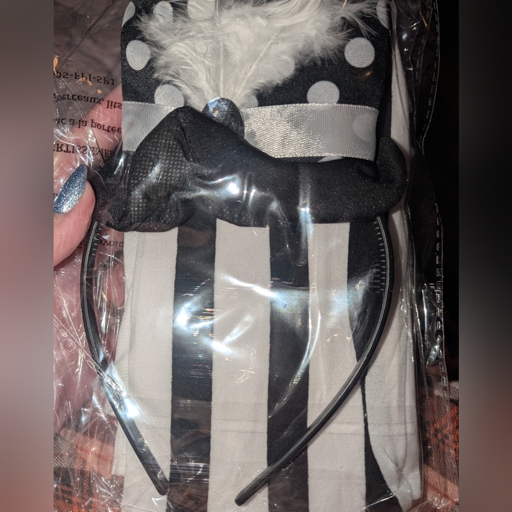 Spirit Twisted Trickster Costume S/M 2-8 - Picture 9 of 14